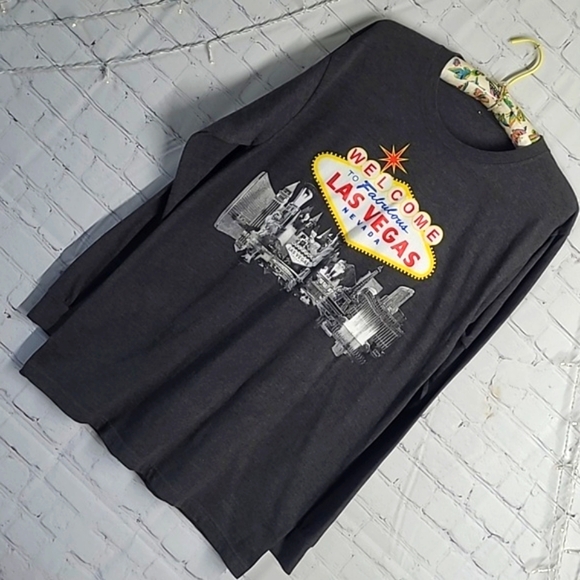 Las Vegas Strip Nevada Casual Gray Graphic Print Long Sleeve Tee Men's Size 2XL - Picture 4 of 17